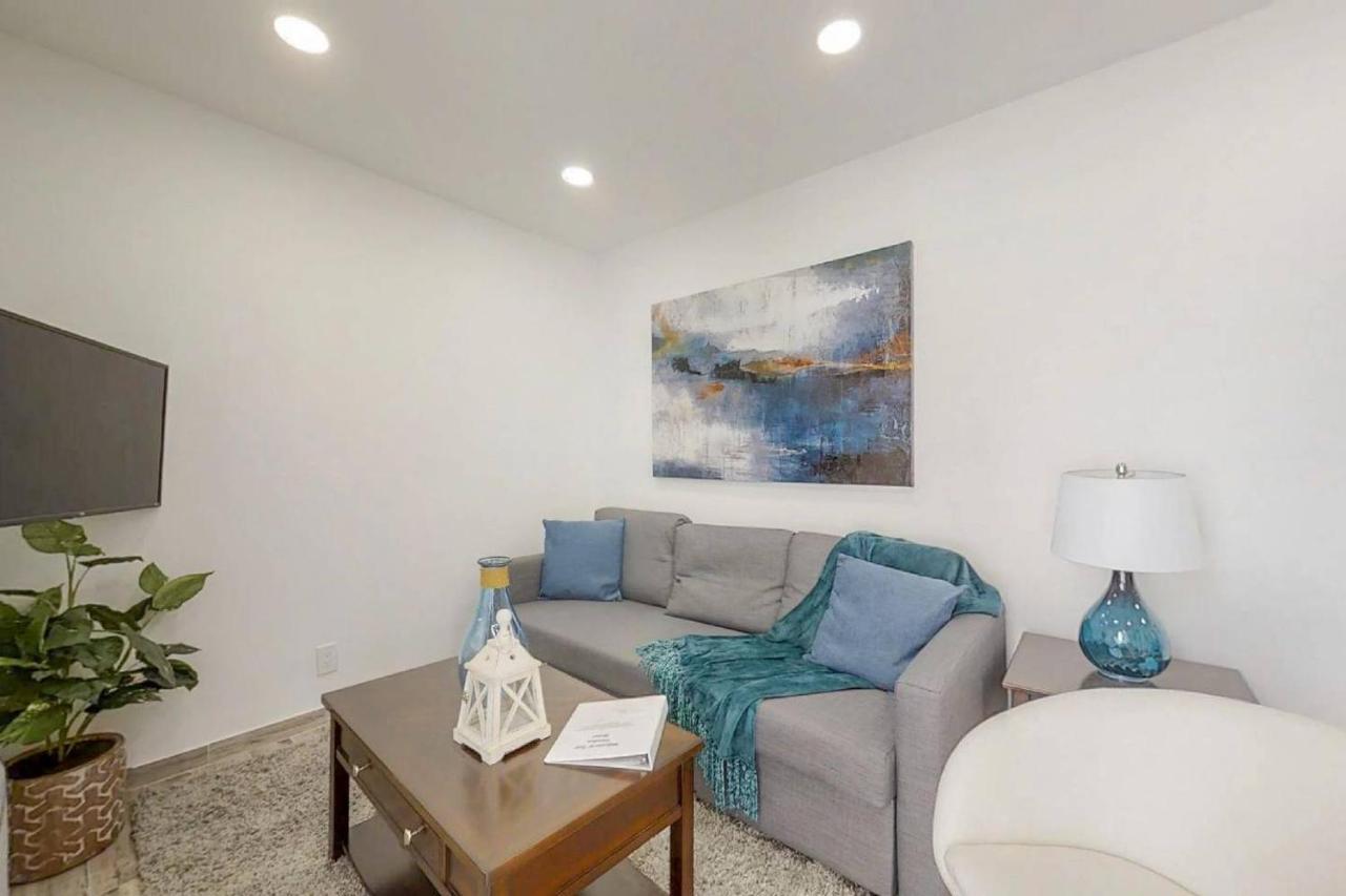 Newly Renovated 1 Bedroom Apt Designer Unit # 3 Dania Beach Eksteriør billede